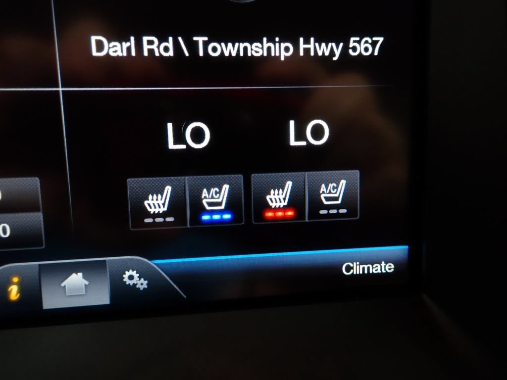 Used 2014 Ford F150 King Ranch w/ King Ranch Luxury Package AWD/4WD image 5