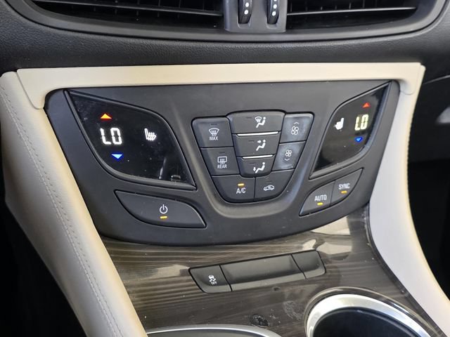 Used 2019 Buick Envision Preferred FWD image 19