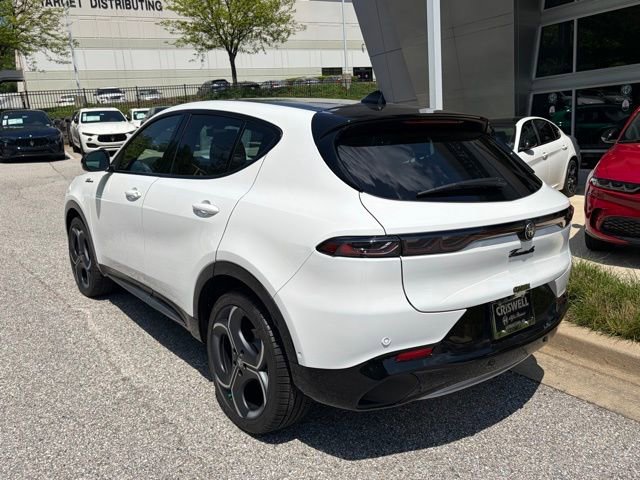 New 2026 Alfa Romeo Tonale w/ Active Assist Package AWD/4WD image 7