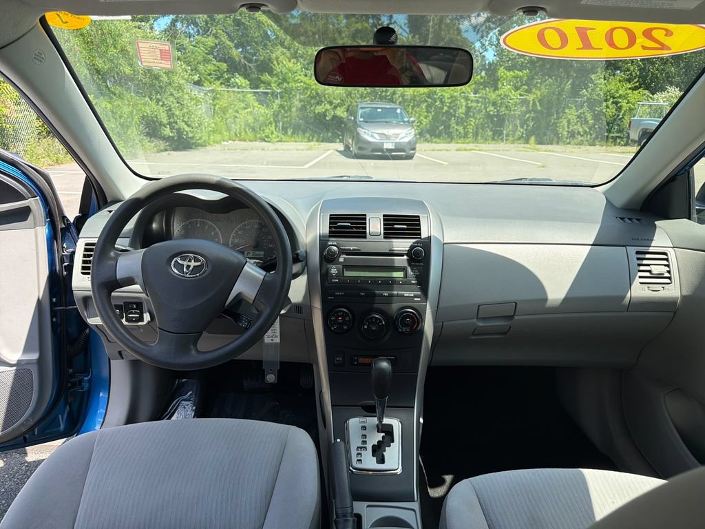 Used 2010 Toyota Corolla LE FWD image 12