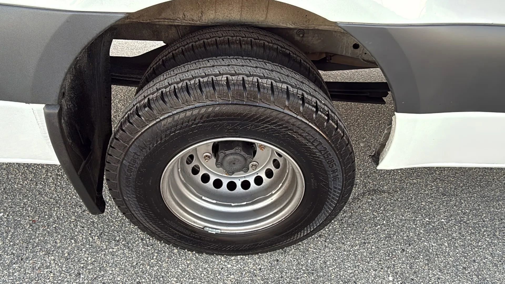 Used 2023 Mercedes-Benz Sprinter 4500 image 12