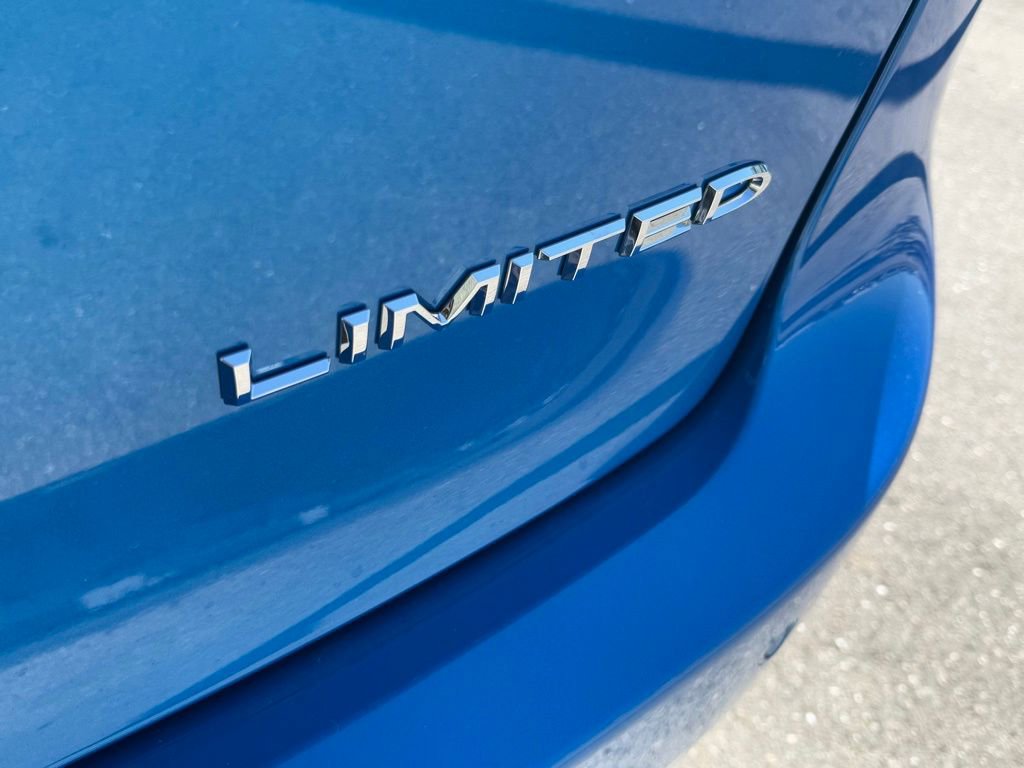 New 2026 Chrysler Pacifica Limited image 35