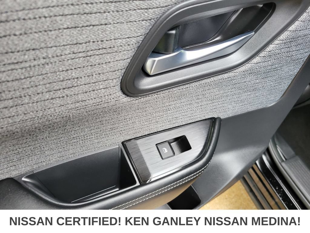 Certified 2023 Nissan Rogue SV AWD/4WD image 40