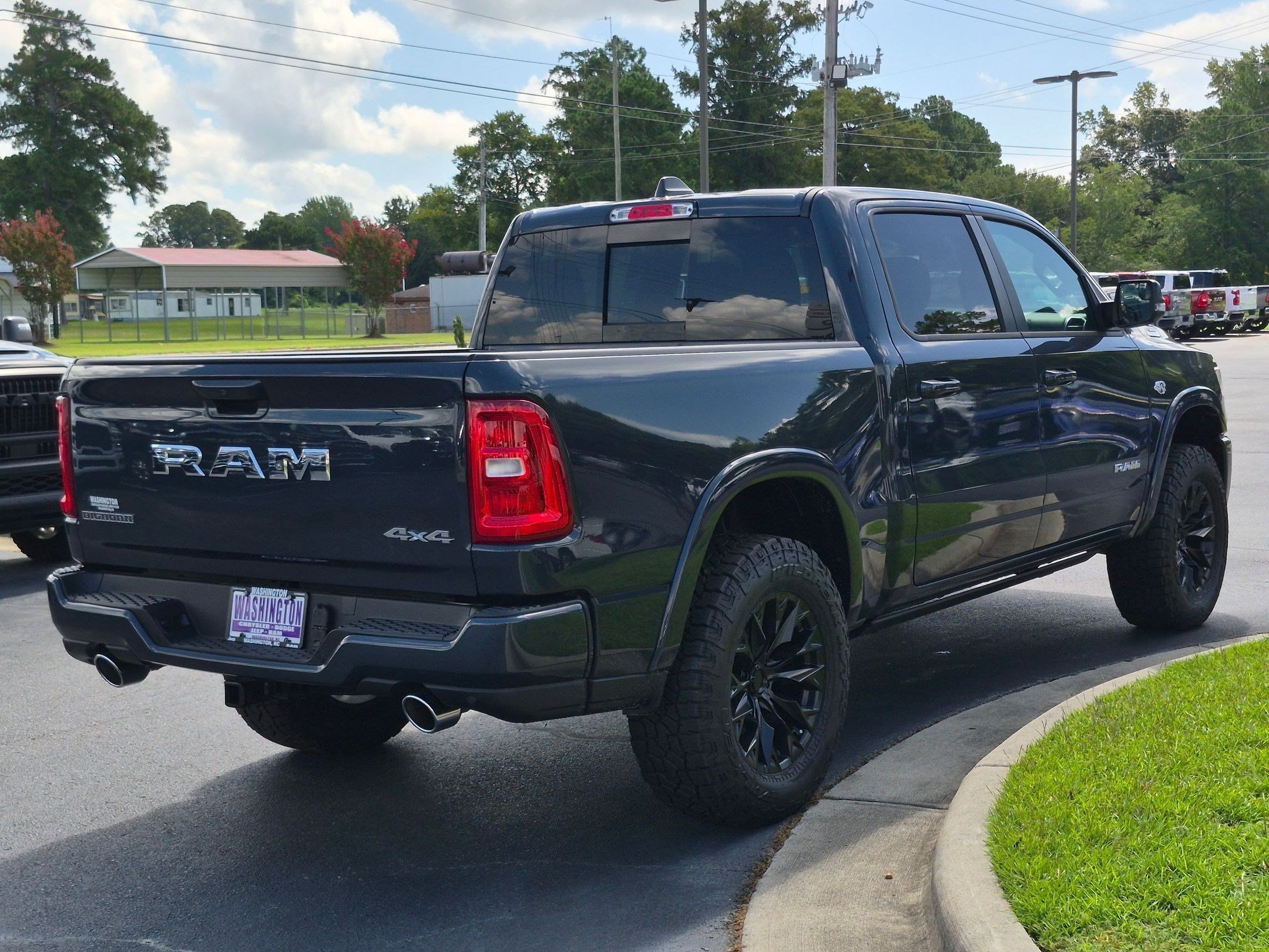 New 2026 RAM 1500 Big Horn AWD/4WD image 5