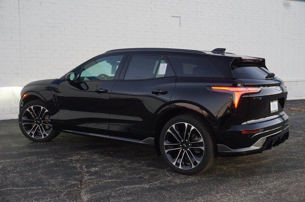 New 2026 Chevrolet Blazer EV SS image 8