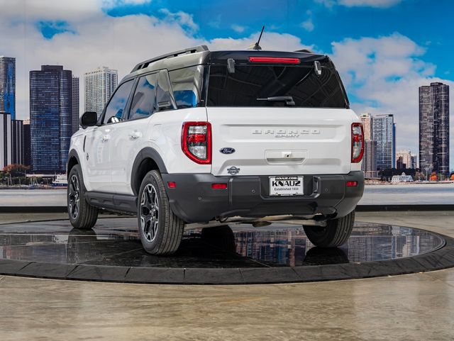 Used 2025 Ford Bronco Sport Outer Banks w/ Outer Banks Tech Package+ AWD/4WD image 9