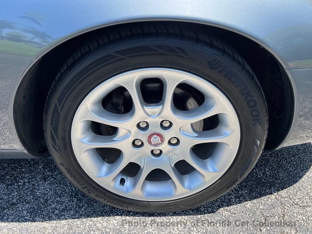 Used 2001 Jaguar XKR Convertible RWD image 81