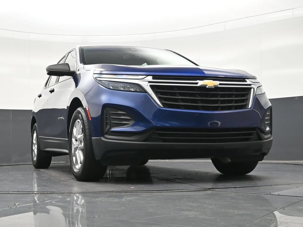 Used 2023 Chevrolet Equinox LS FWD image 29