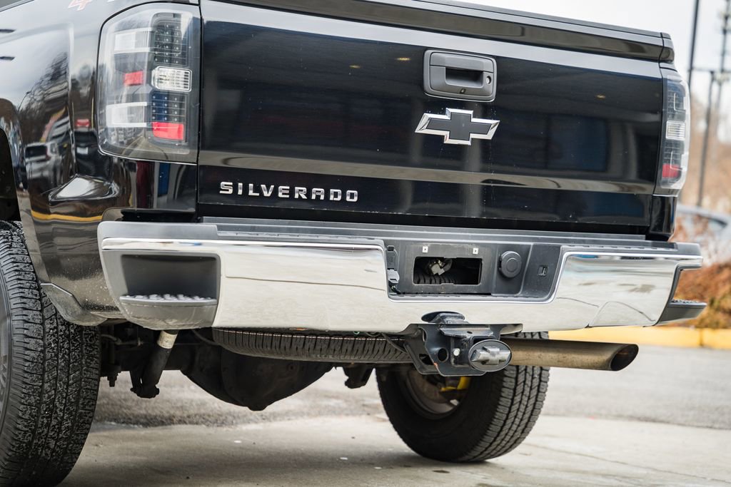 Used 2017 Chevrolet Silverado 3500 W/T w/ WT Convenience Package image 8