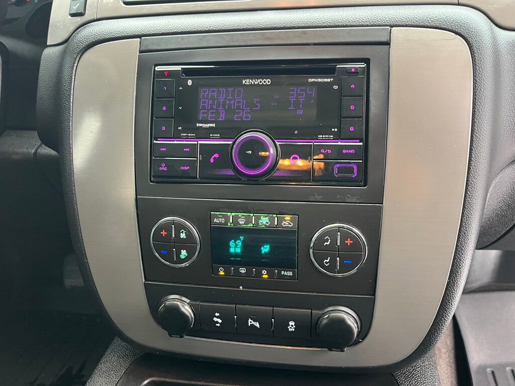 Used 2013 Chevrolet Avalanche LT w/ Suspension Package, Off-Road image 55