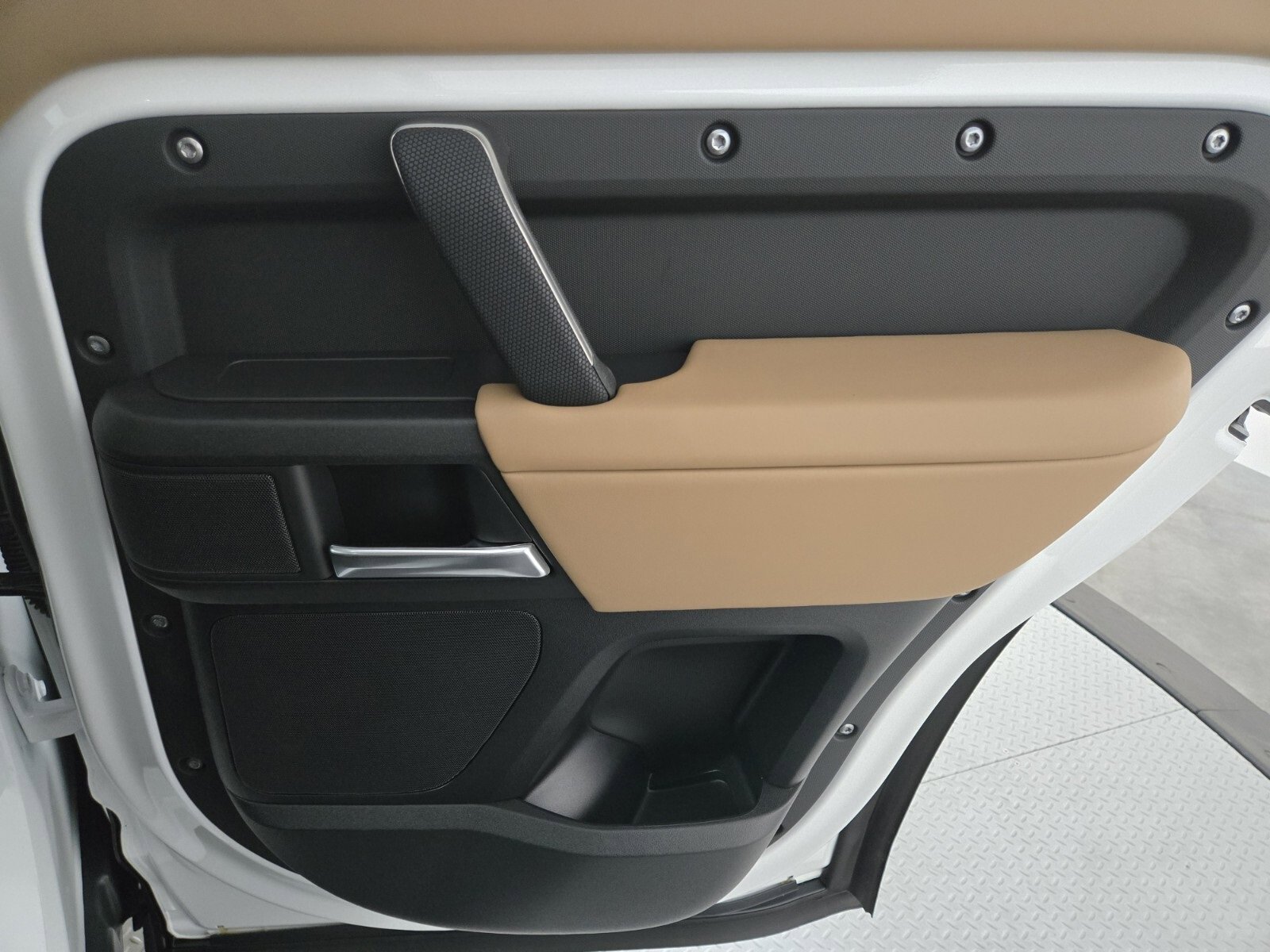 New 2026 Land Rover Defender 130 V8 image 21