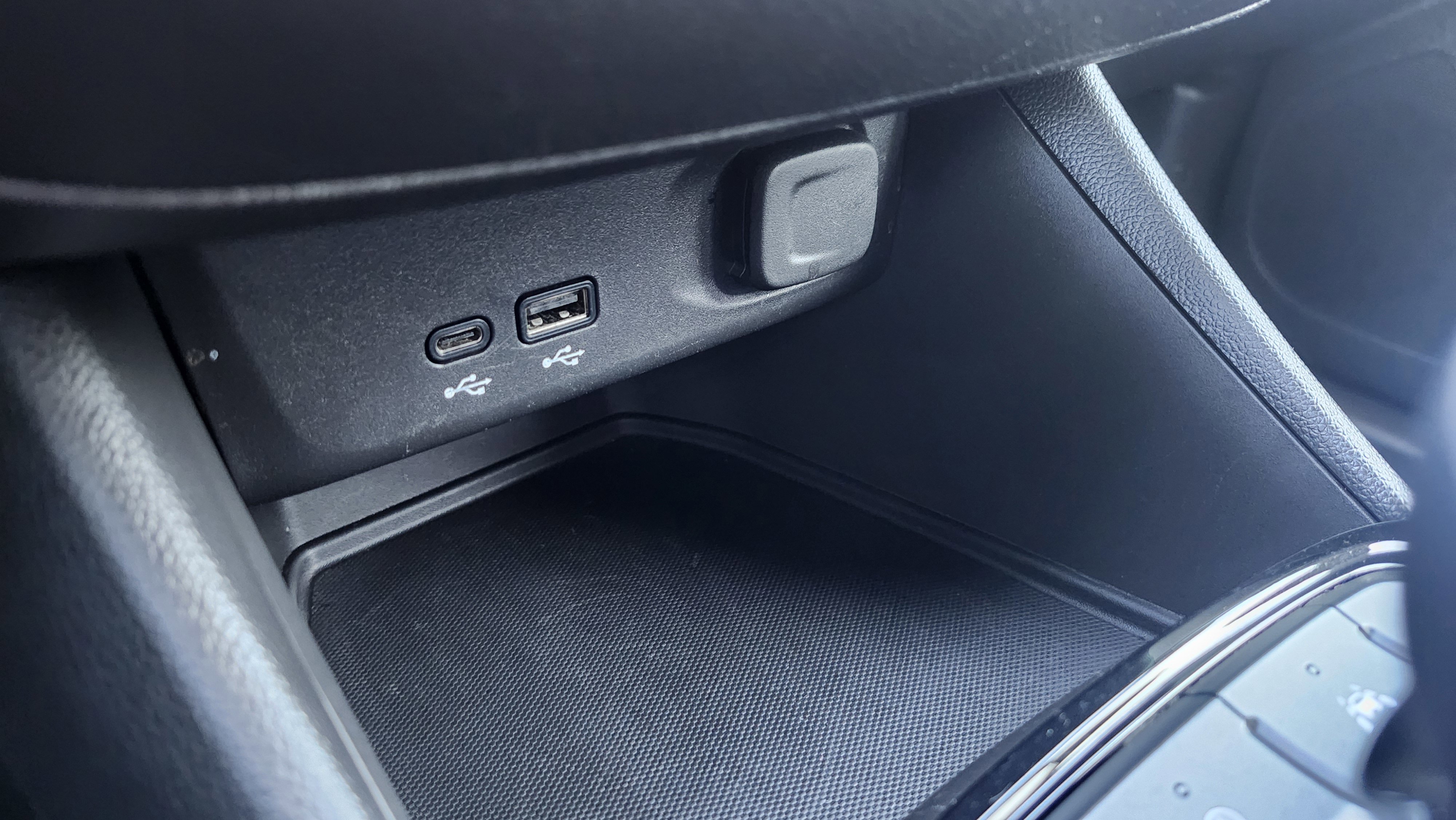 Used 2025 Buick Envista Sport Touring image 8