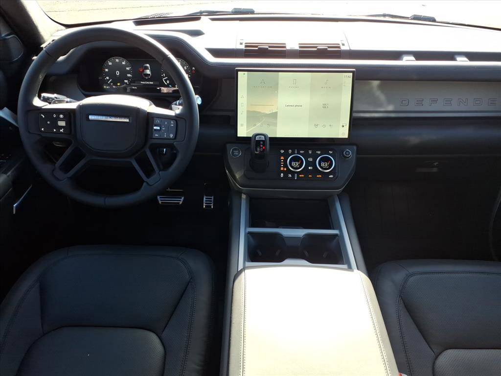 New 2026 Land Rover Defender 110 V8 image 4