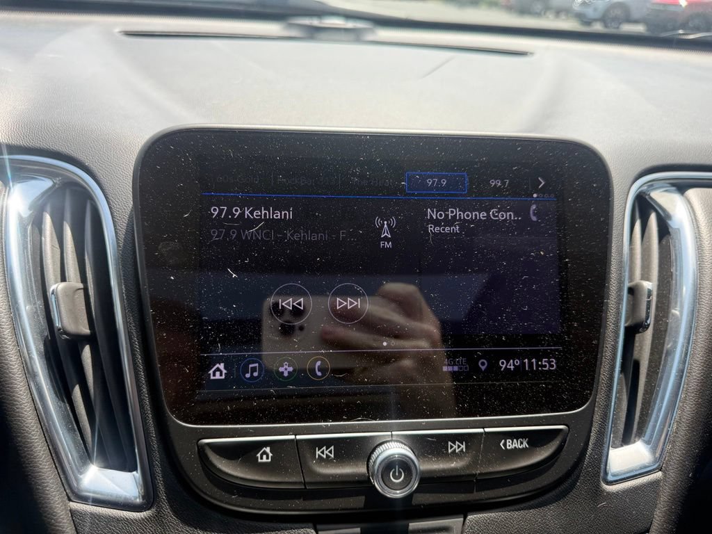 Used 2019 Chevrolet Malibu LT w/ Leather Package FWD image 22