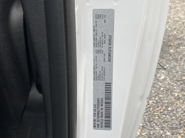 New 2023 RAM 4500 Tradesman RWD image 18