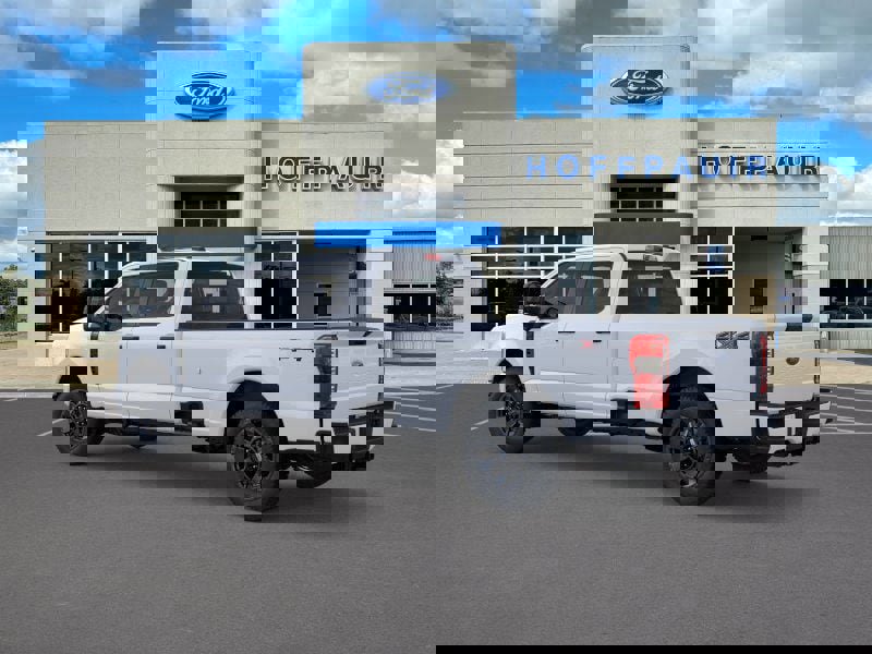 New 2026 Ford F350 4x4 Crew Cab Super Duty image 4