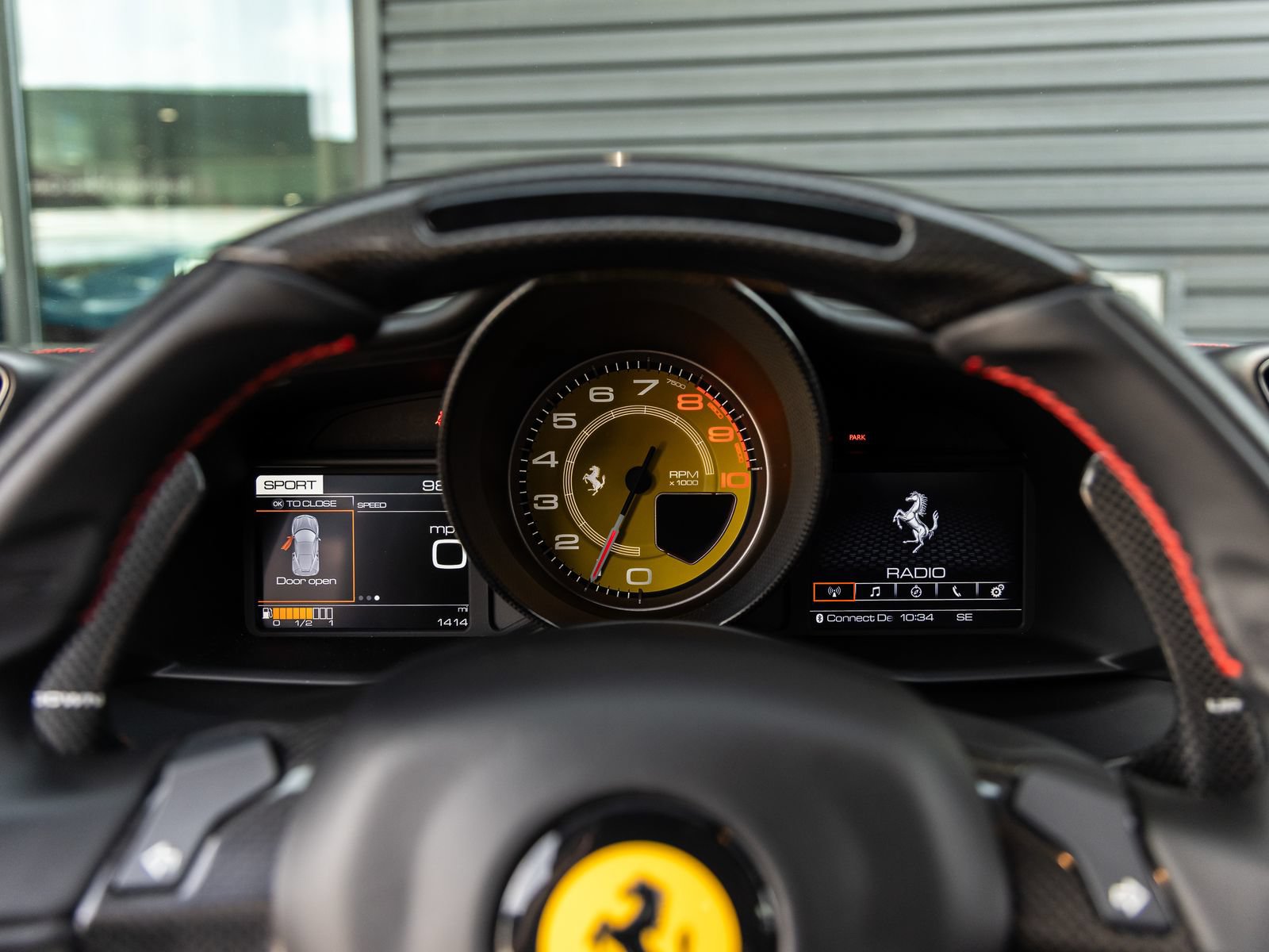 Used 2017 Ferrari 488 GTB RWD image 37