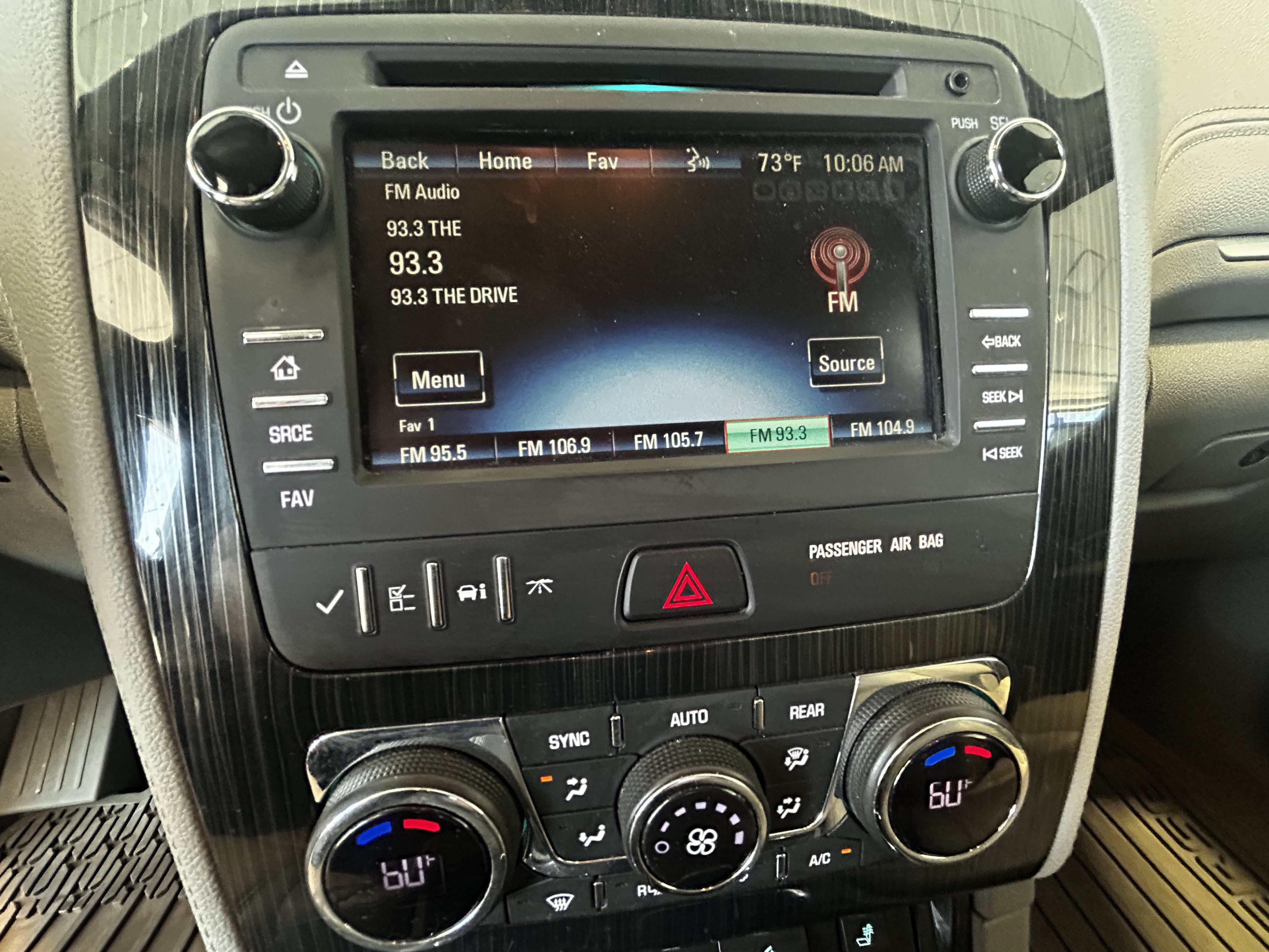 Used 2016 Chevrolet Traverse LT AWD/4WD image 14