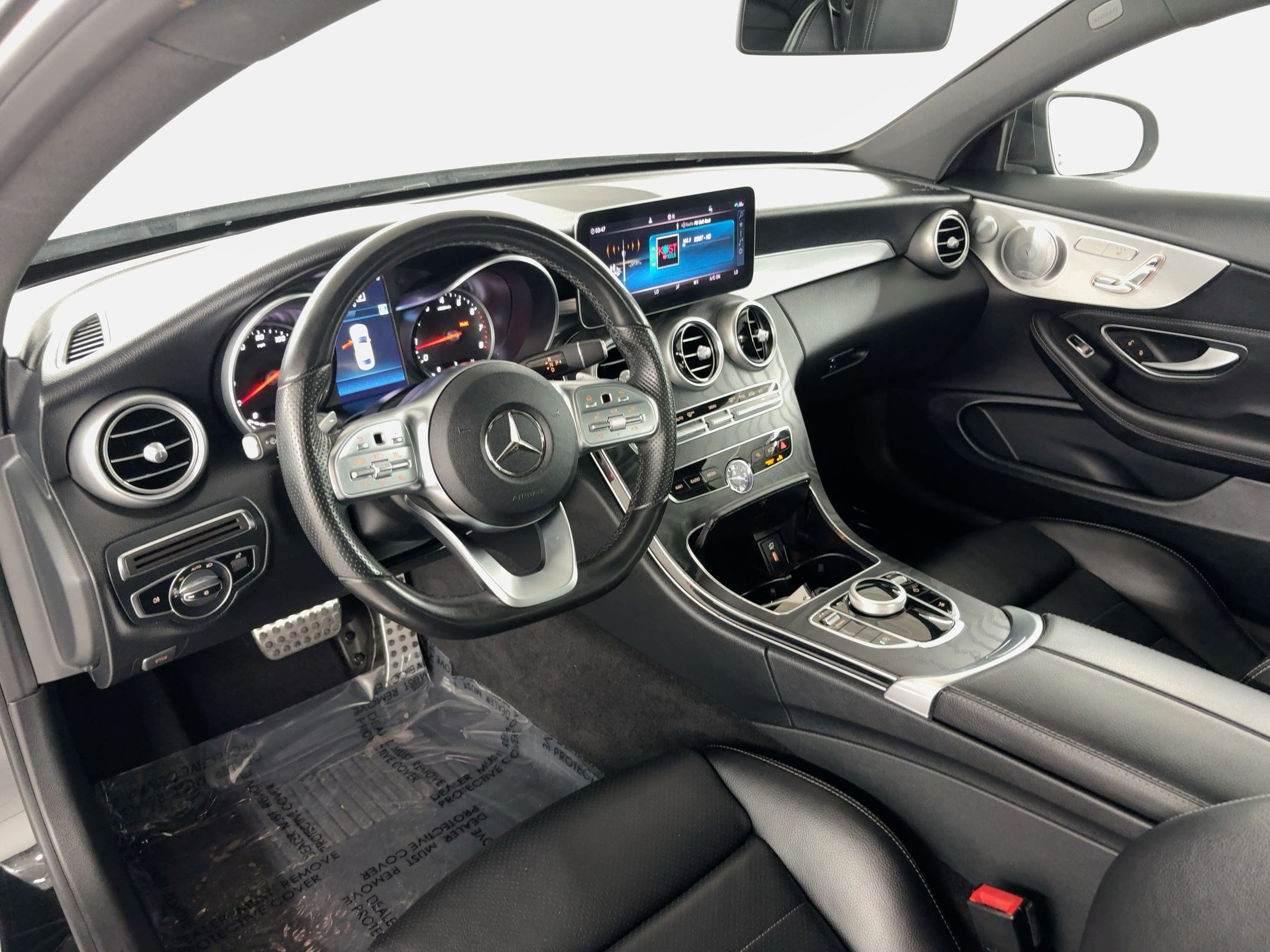 Used 2019 Mercedes-Benz C 300 Coupe image 4