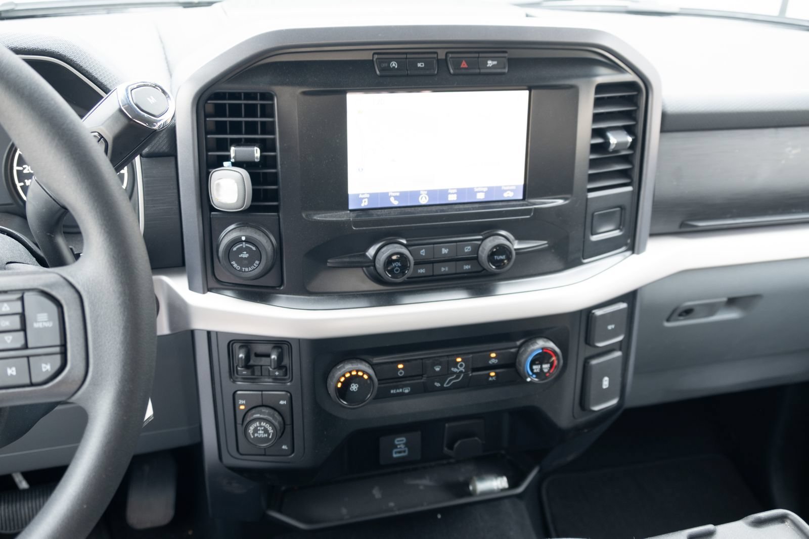 Used 2023 Ford F150 XLT w/ XTR Package AWD/4WD image 3