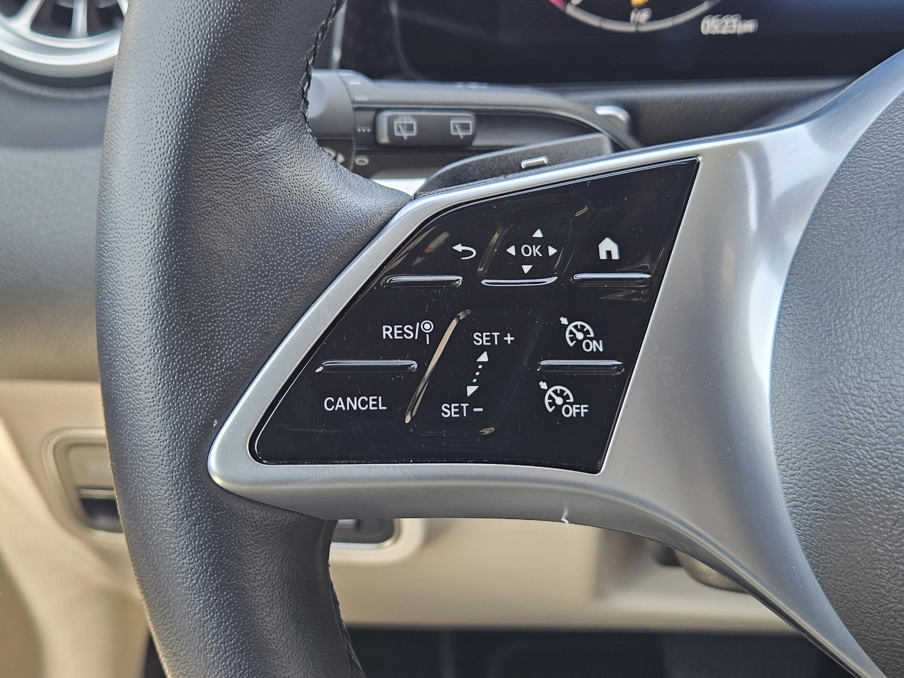 Certified 2025 Mercedes-Benz GLB 250 image 26