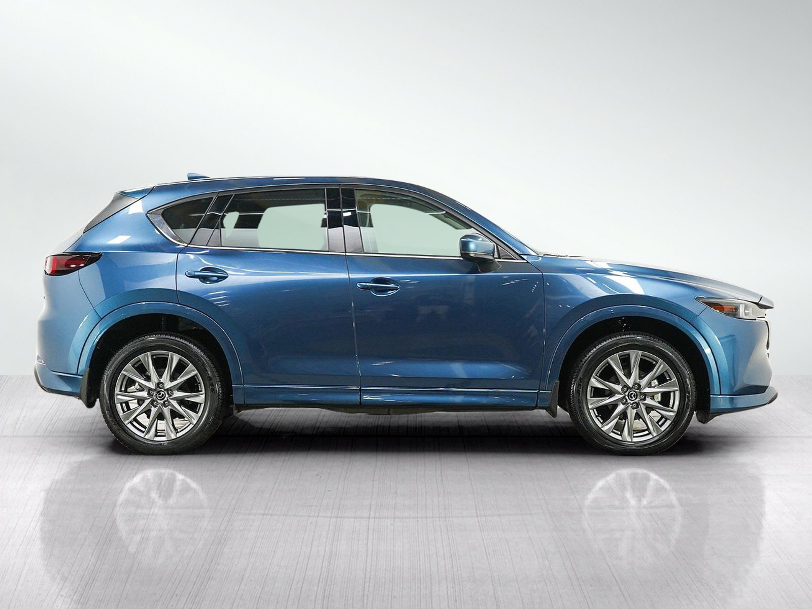 Used 2024 MAZDA CX-5 AWD 2.5 S w/ Premium Plus Pkg image 6