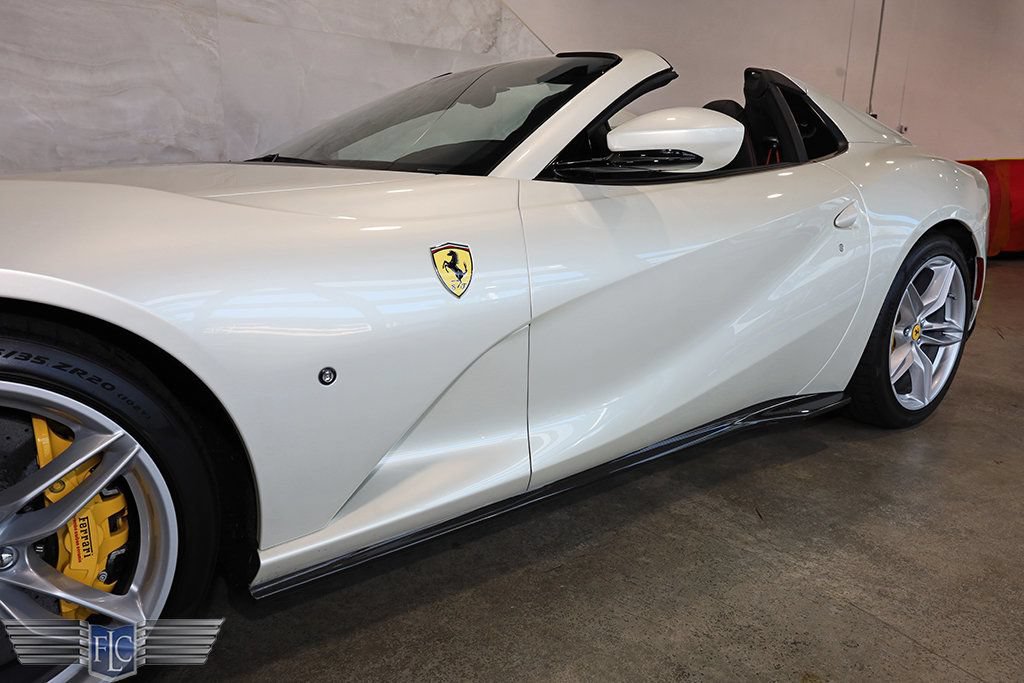 Used 2021 Ferrari 812 GTS RWD image 11