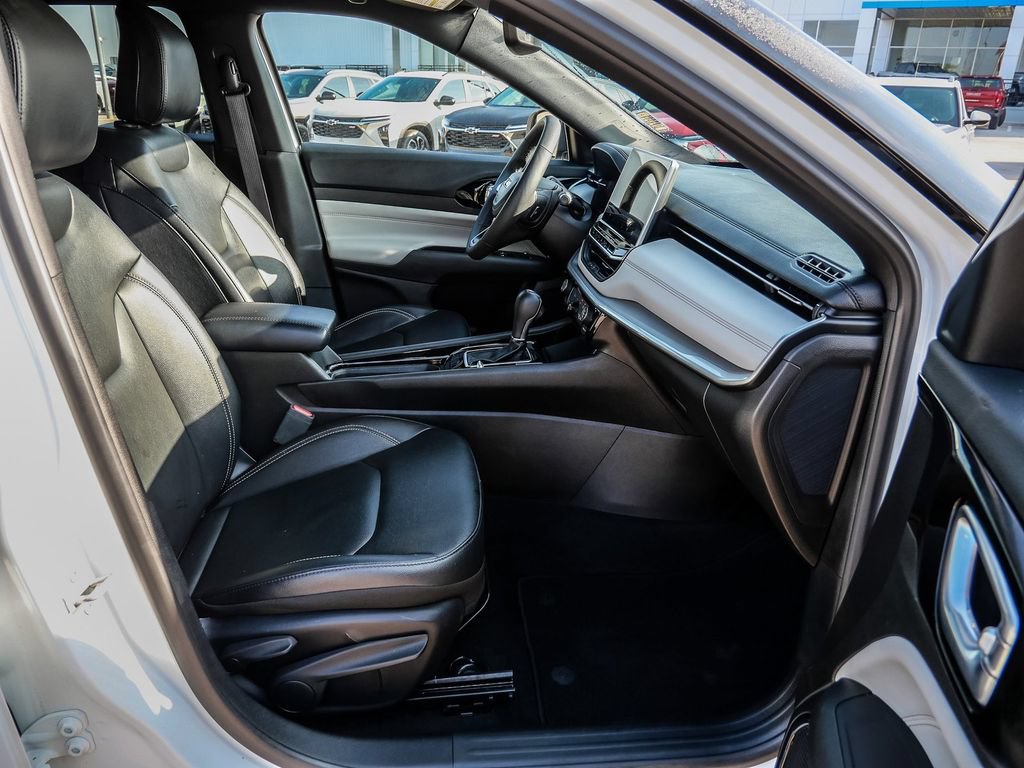 Used 2025 Jeep Compass Limited AWD/4WD image 14