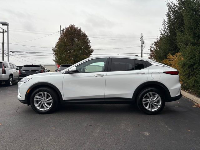 Certified 2024 Buick Envista Preferred image 2