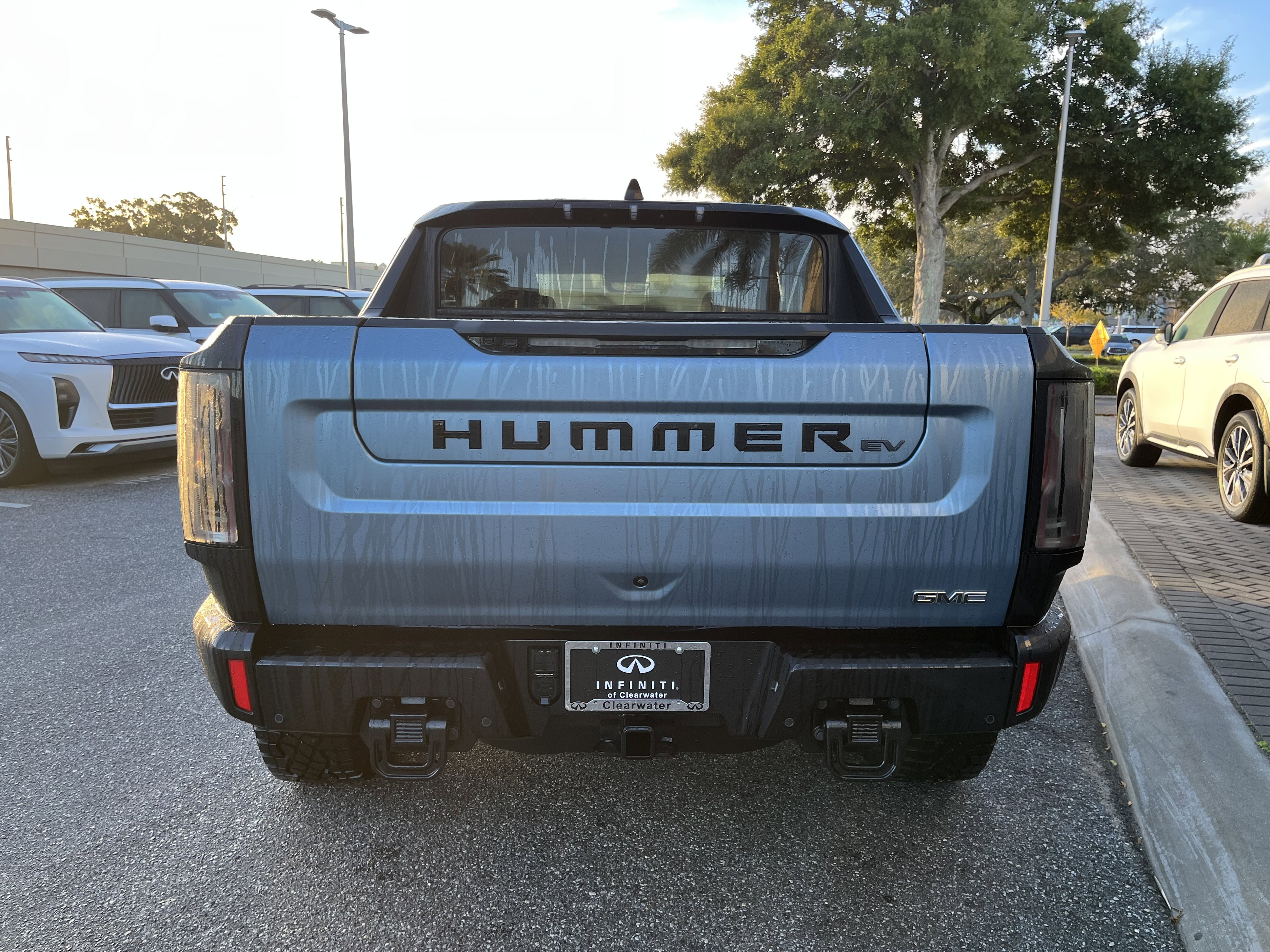 Used 2024 GMC Hummer EV 3X w/ Omega Edition image 4