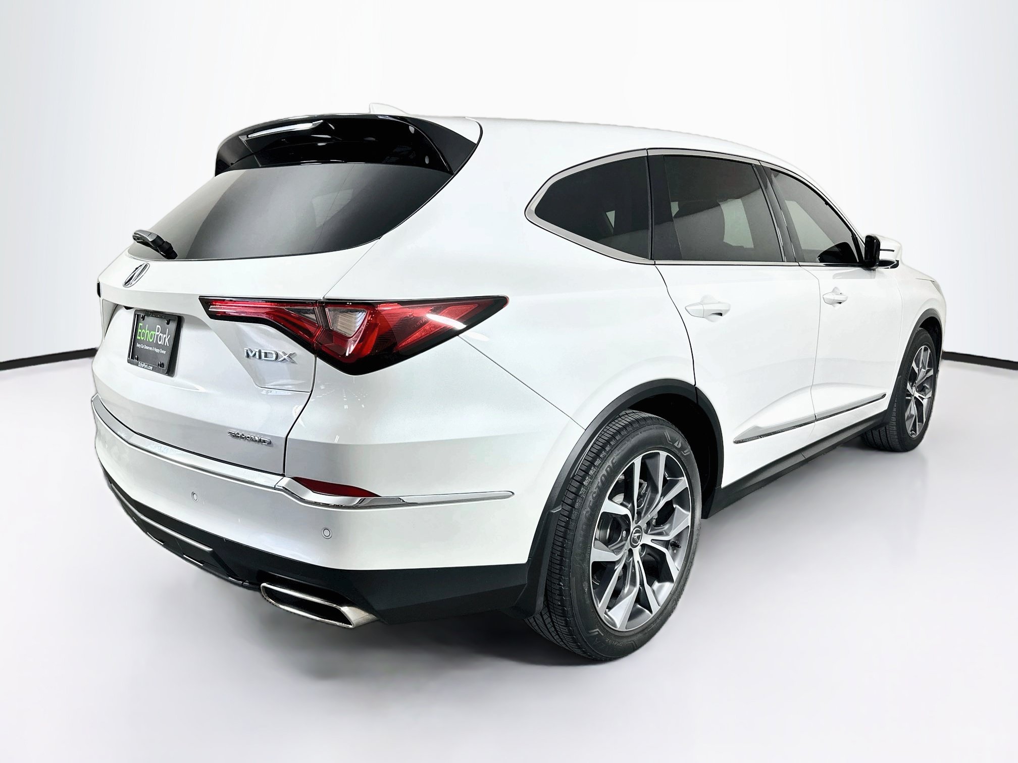 Used 2022 Acura MDX w/ Technology Package AWD/4WD image 9