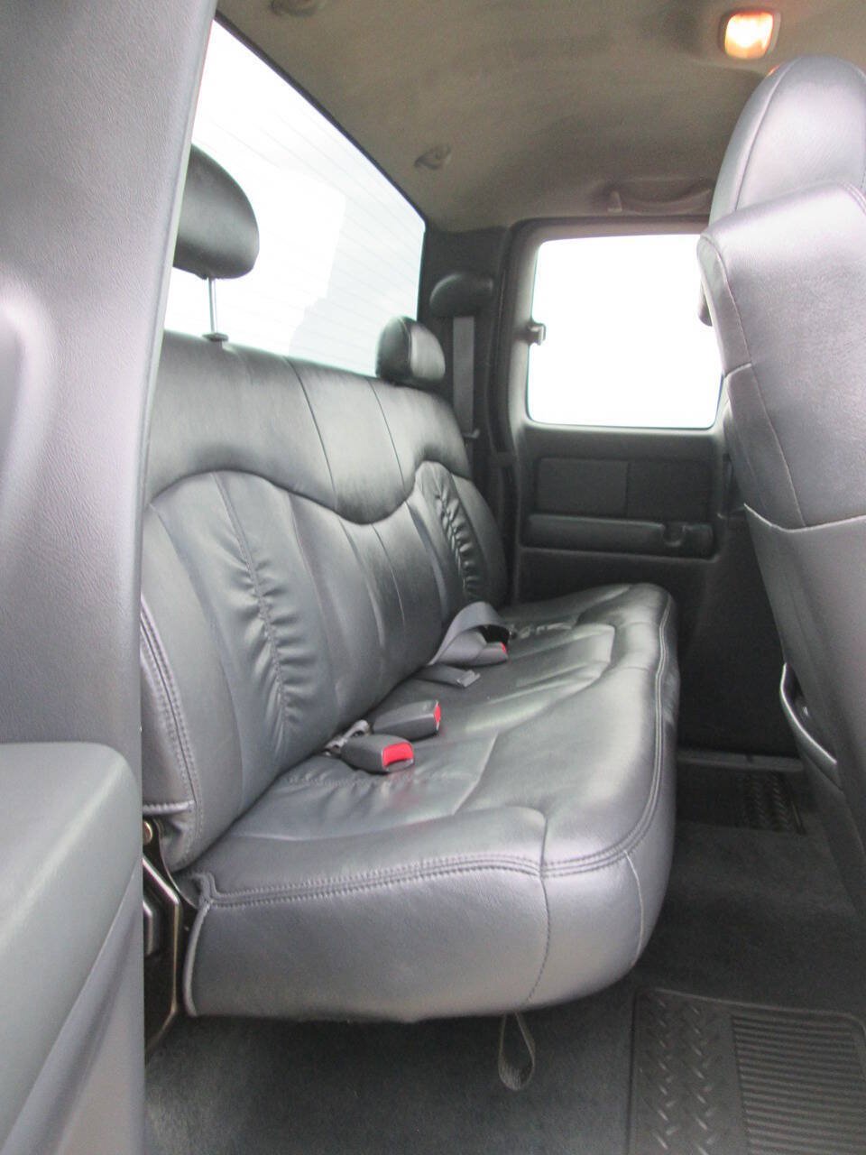 Used 2000 Chevrolet Silverado 2500 LT AWD/4WD image 15