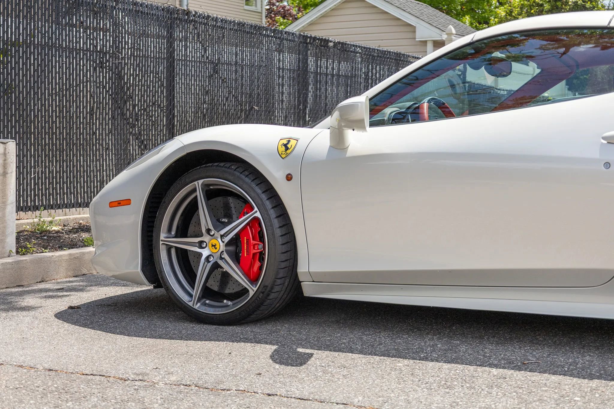 Used 2012 Ferrari 458 Spider RWD image 22