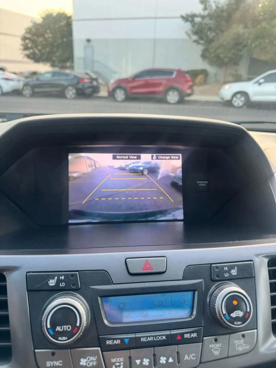 Used 2012 Honda Odyssey EX-L image 19