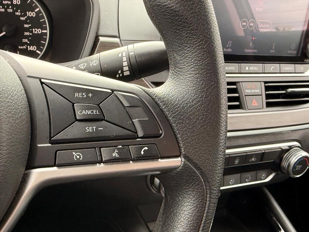 Used 2023 Nissan Altima 2.5 SV image 17