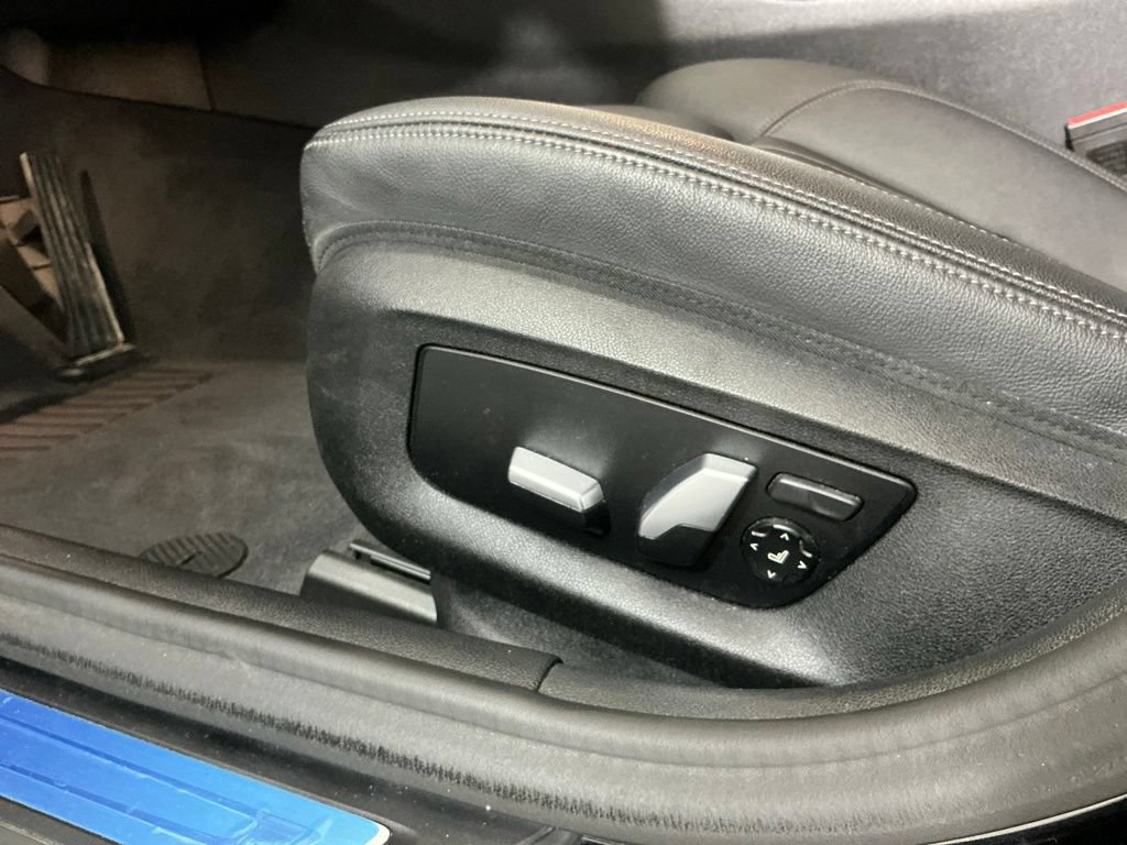 Used 2021 BMW 530i RWD image 21