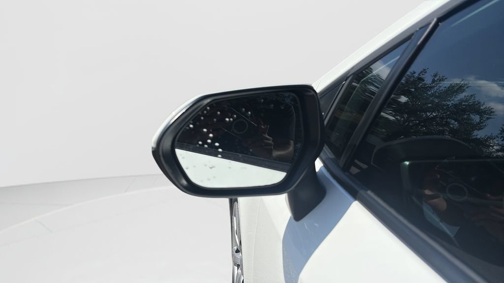 Used 2026 Toyota Corolla LE FWD image 24