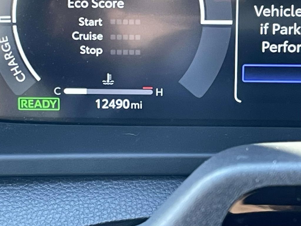 Used 2025 Toyota Crown Signia image 39