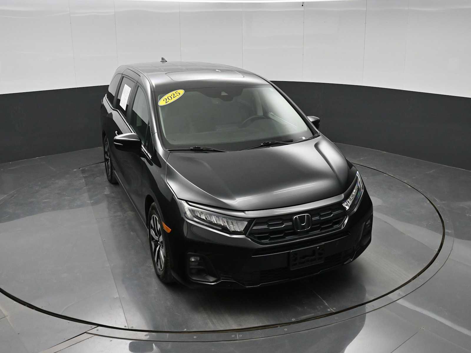 Used 2025 Honda Odyssey EX-L image 30