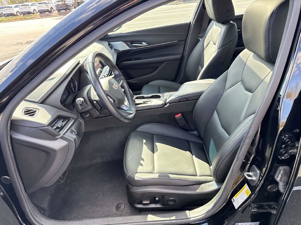 Certified 2023 Cadillac CT4 Luxury w/ Sun And Sound Package RWD image 19