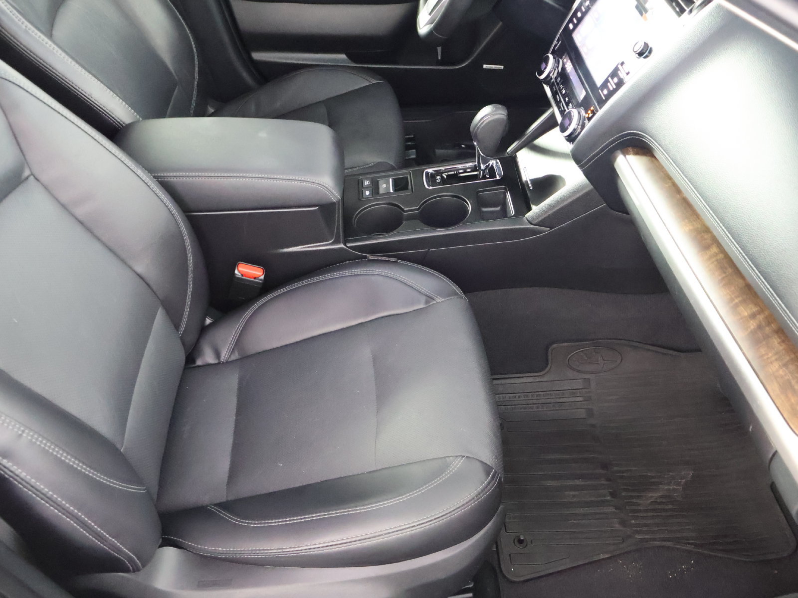Used 2018 Subaru Outback 3.6R Limited AWD/4WD image 49