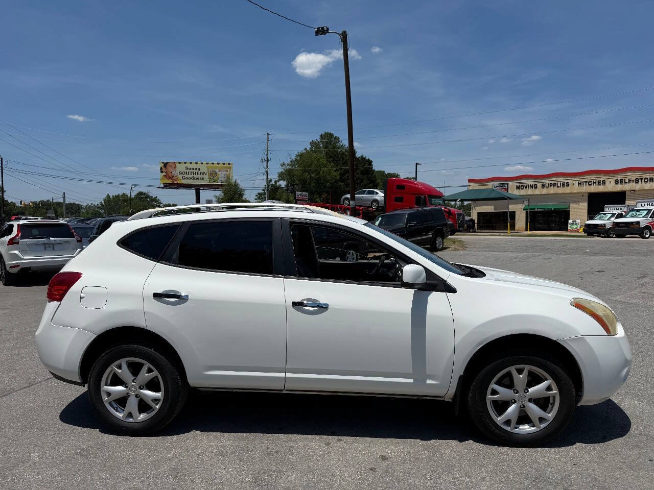 Used 2010 Nissan Rogue SL FWD image 4