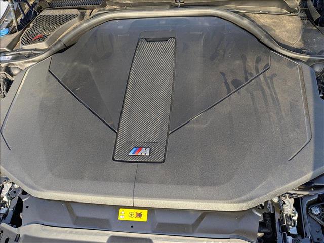 Used 2025 BMW i5 M60 w/ Premium Package image 16