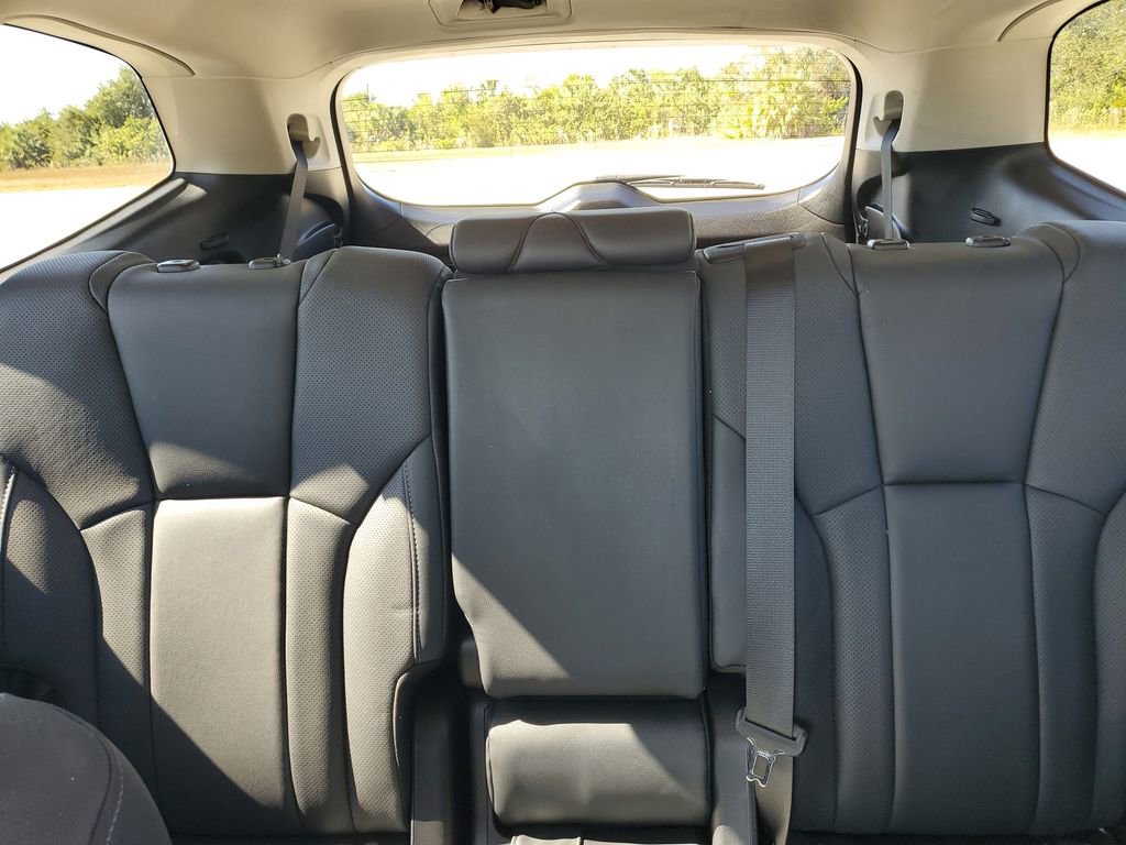 Used 2022 Subaru Ascent Limited w/ Technology Package image 13