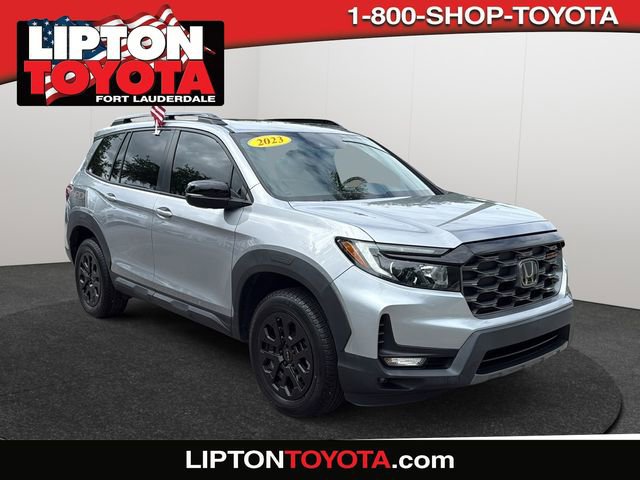 Used 2023 Honda Passport TrailSport image 1