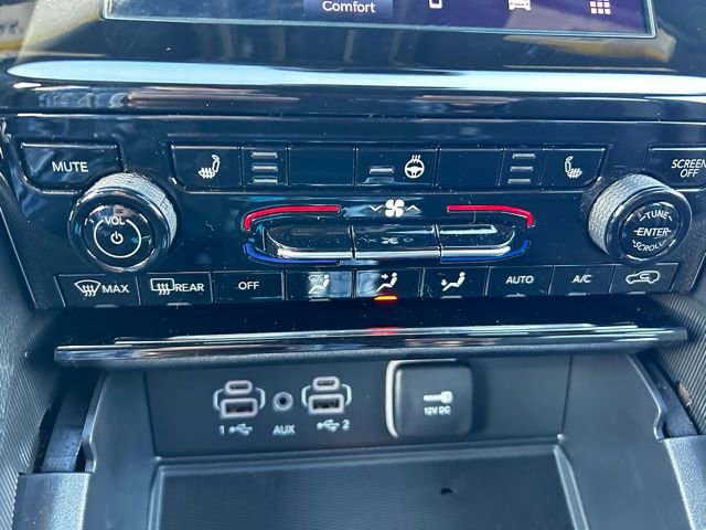 New 2025 Jeep Grand Cherokee Altitude image 22