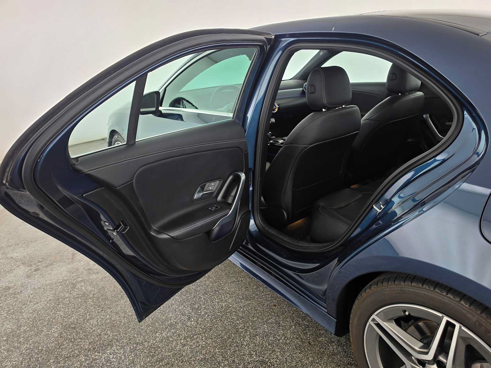 Used 2019 Mercedes-Benz A 220 image 15