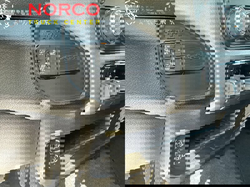 Used 2024 RAM 2500 Big Horn image 22