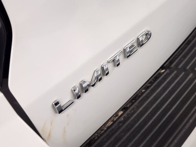 Used 2020 Ford Expedition Max Limited w/ Equipment Group 302A AWD/4WD image 13