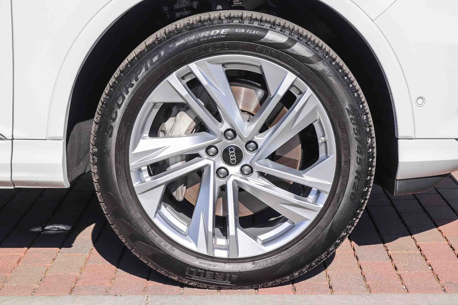 Certified 2023 Audi Q7 2.0T Premium w/ Convenience Package AWD/4WD image 11